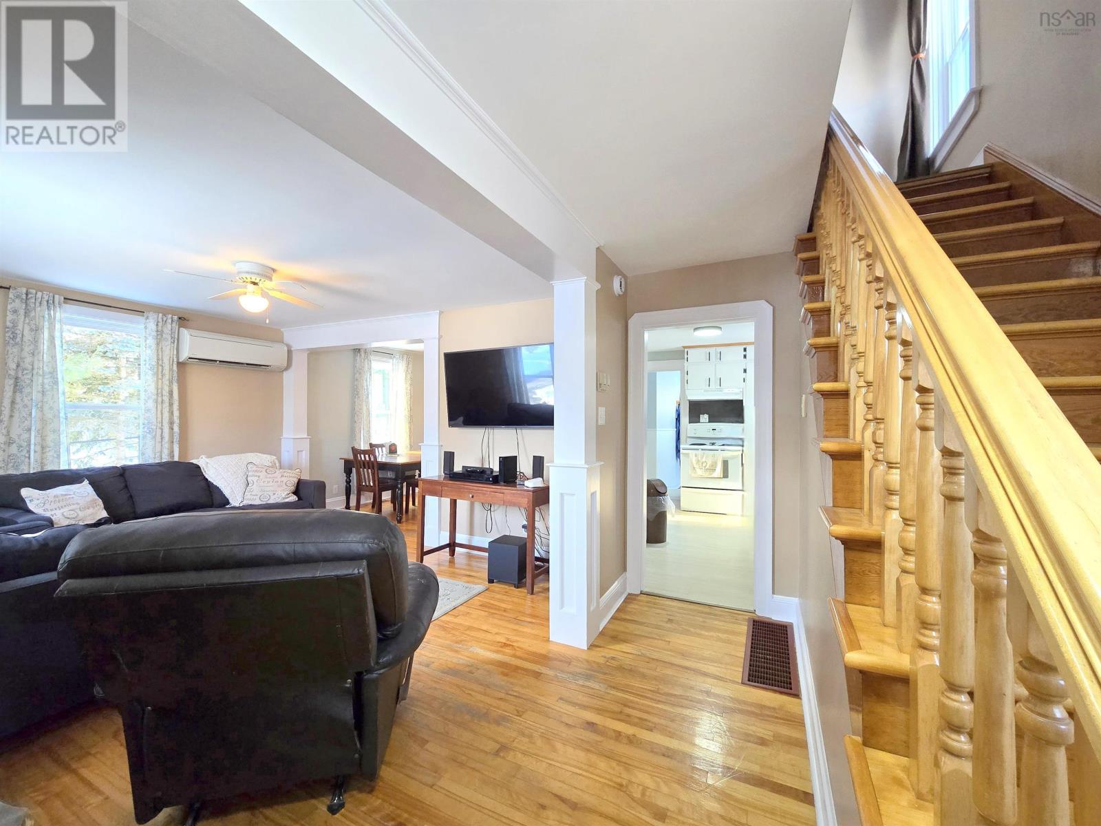 Property 21 of 37 of 34 Dale Street