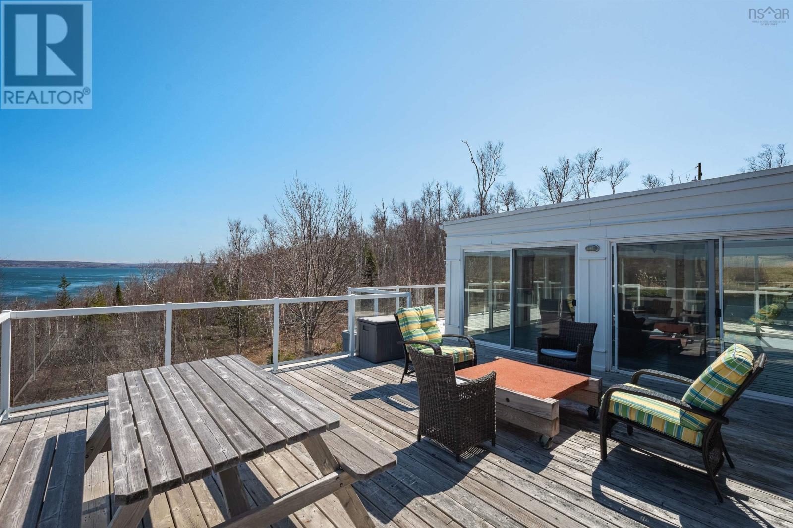 Property 34 of 48 of 43 Bayview Shore Road