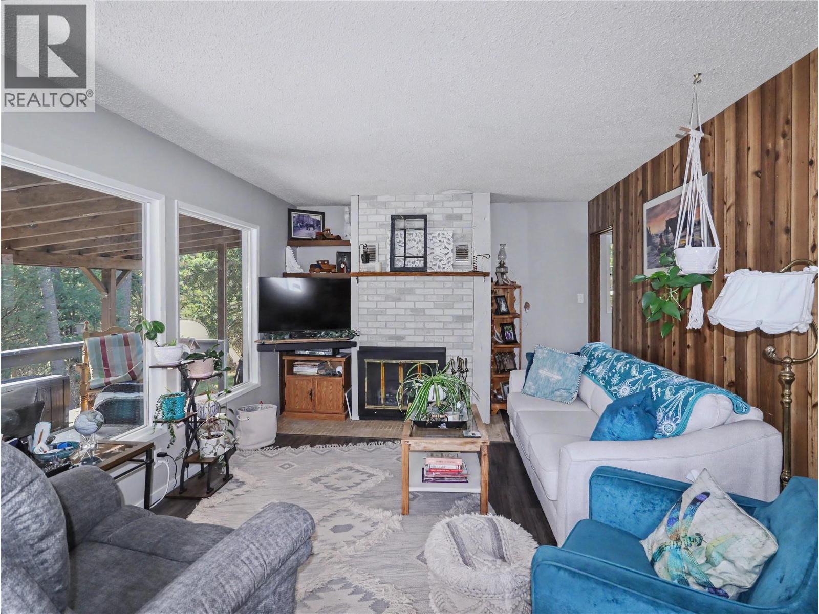 12050 3 HIGHWAY - 14