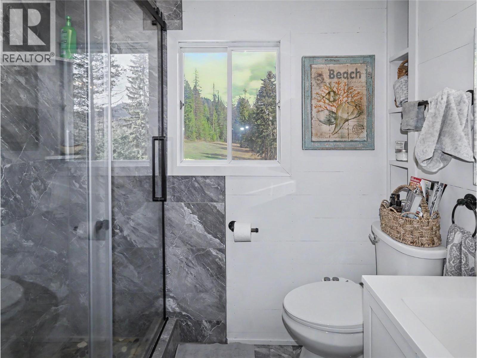 12050 3 HIGHWAY - 22