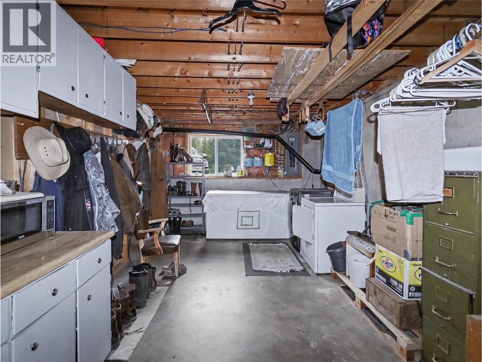 12050 3 HIGHWAY - 38