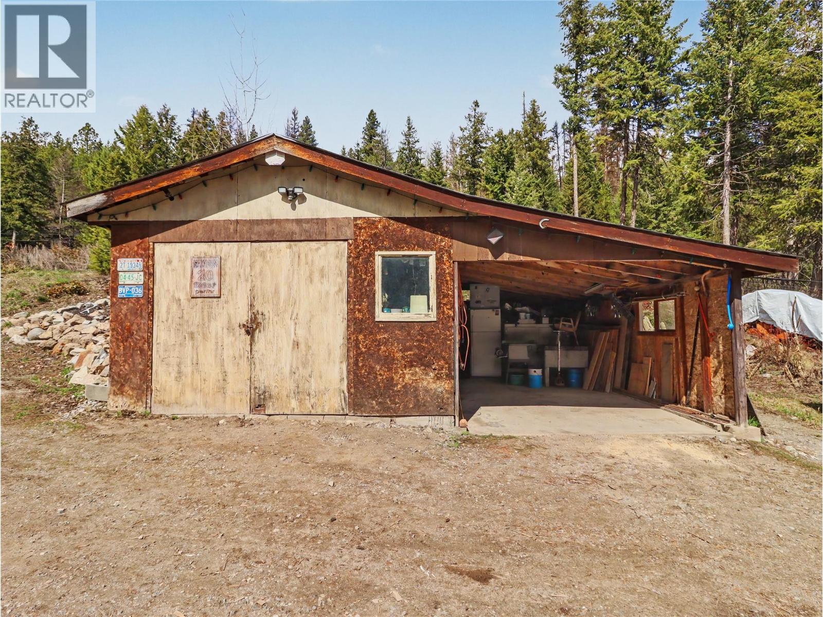 12050 3 HIGHWAY - 43