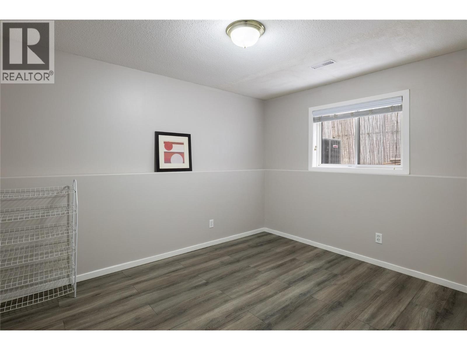 4009 24 Avenue, Vernon