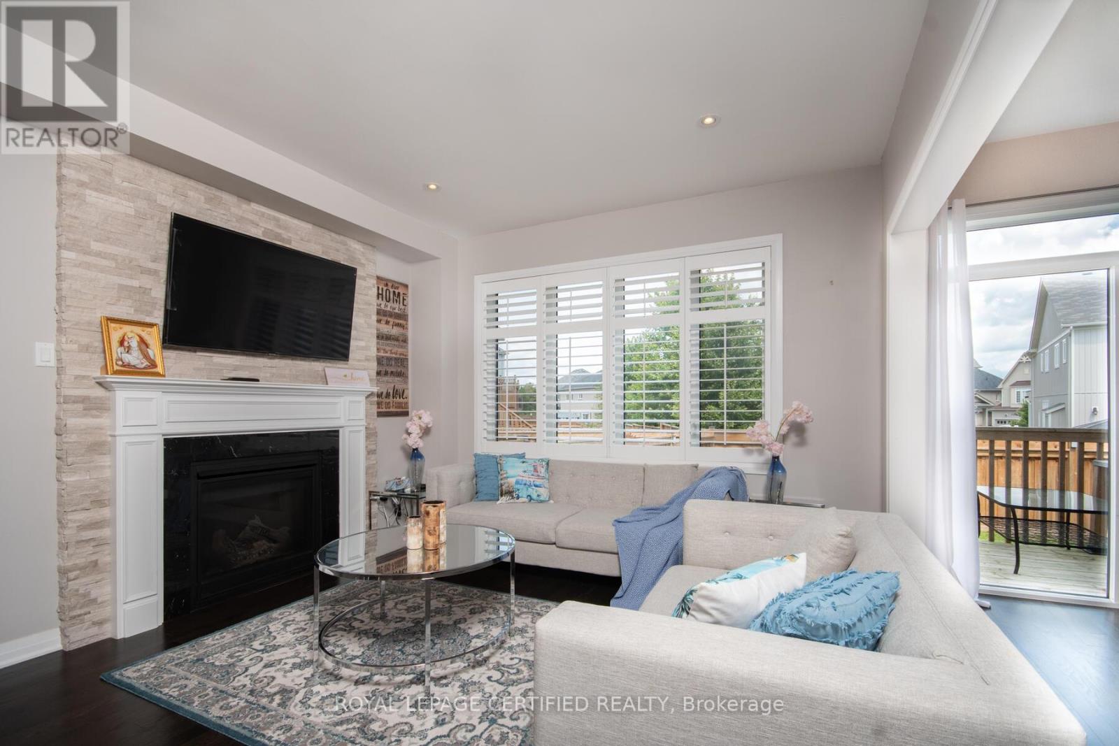 9 PORTER DRIVE - 10
