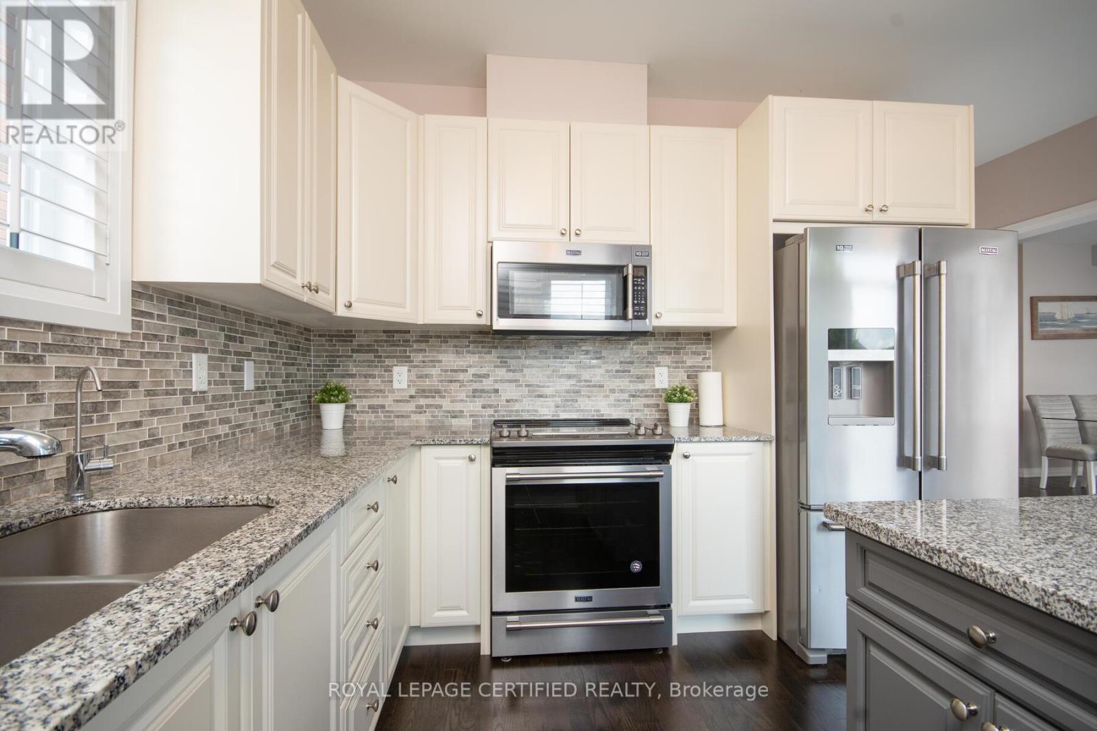 9 PORTER DRIVE - 14