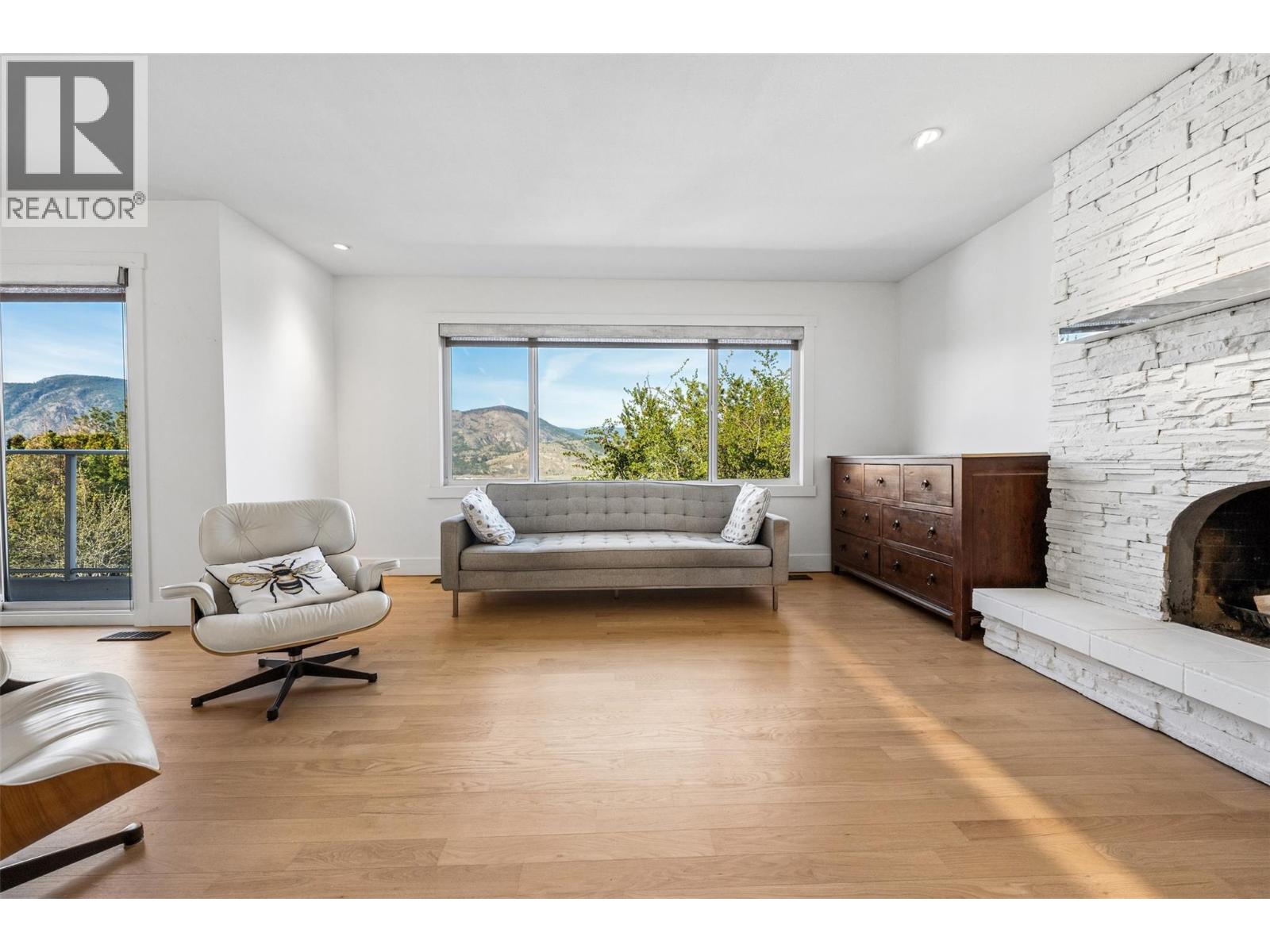 162 DARTMOUTH Place, Penticton