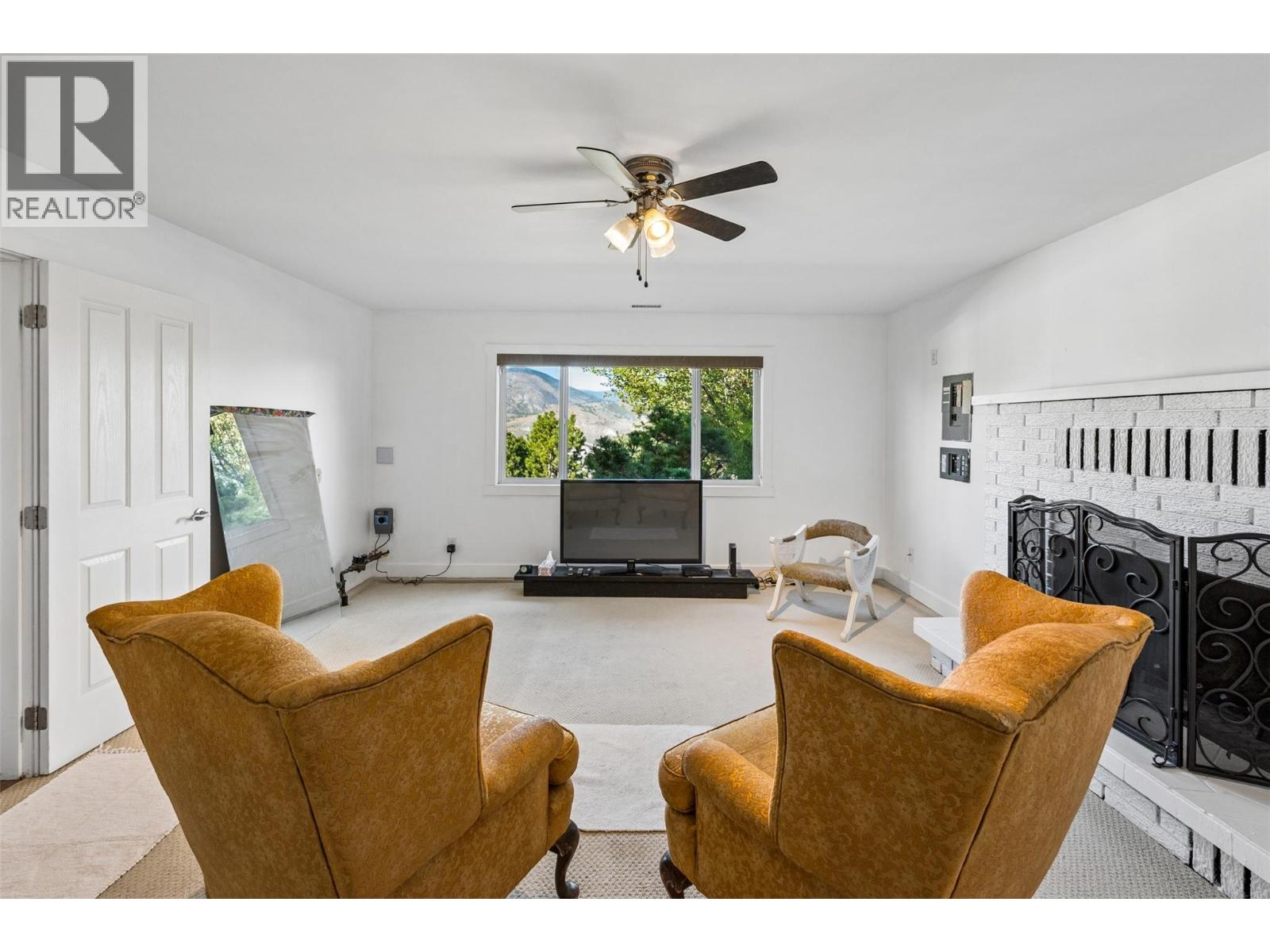 162 DARTMOUTH Place, Penticton