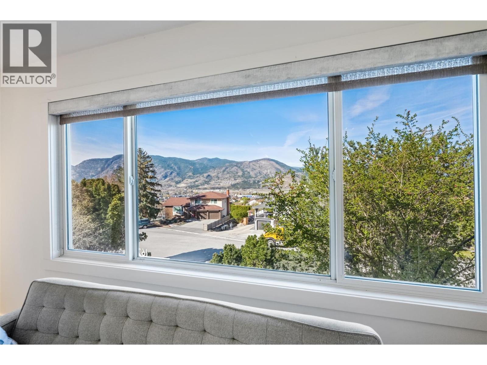 162 DARTMOUTH Place, Penticton