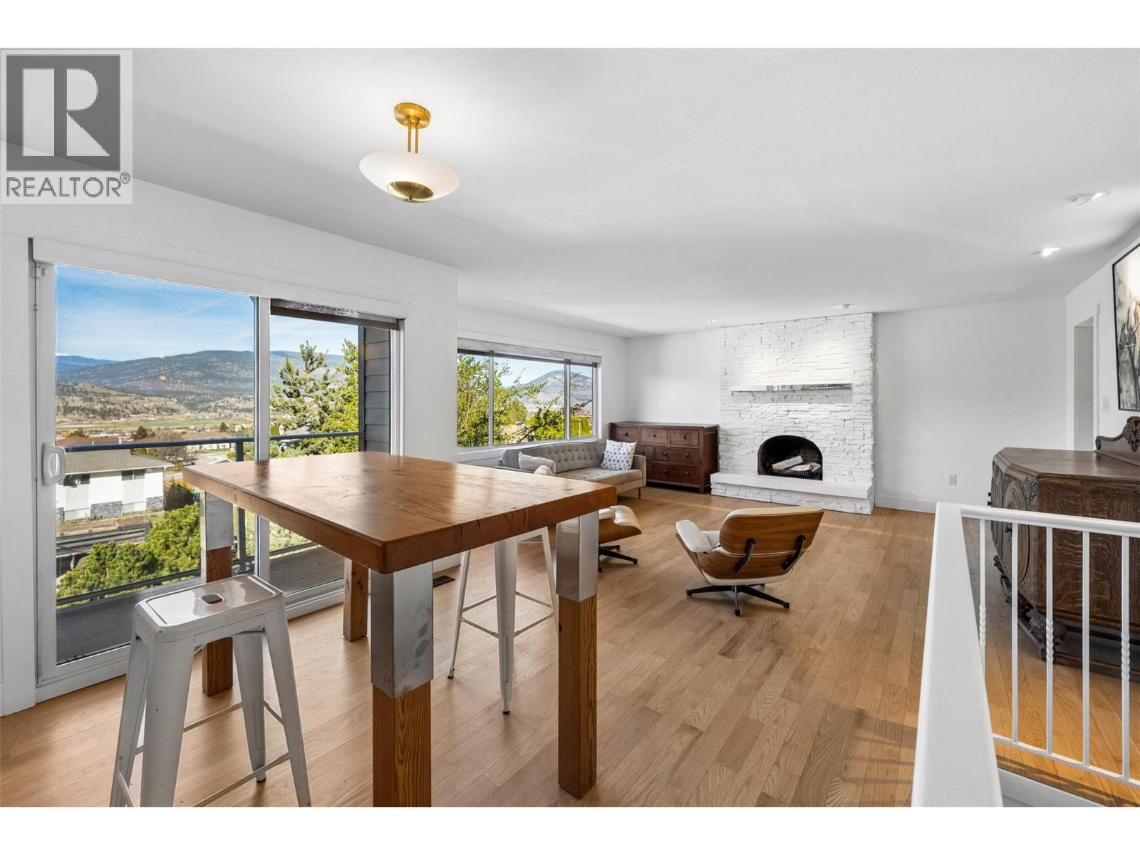 162 DARTMOUTH Place, Penticton