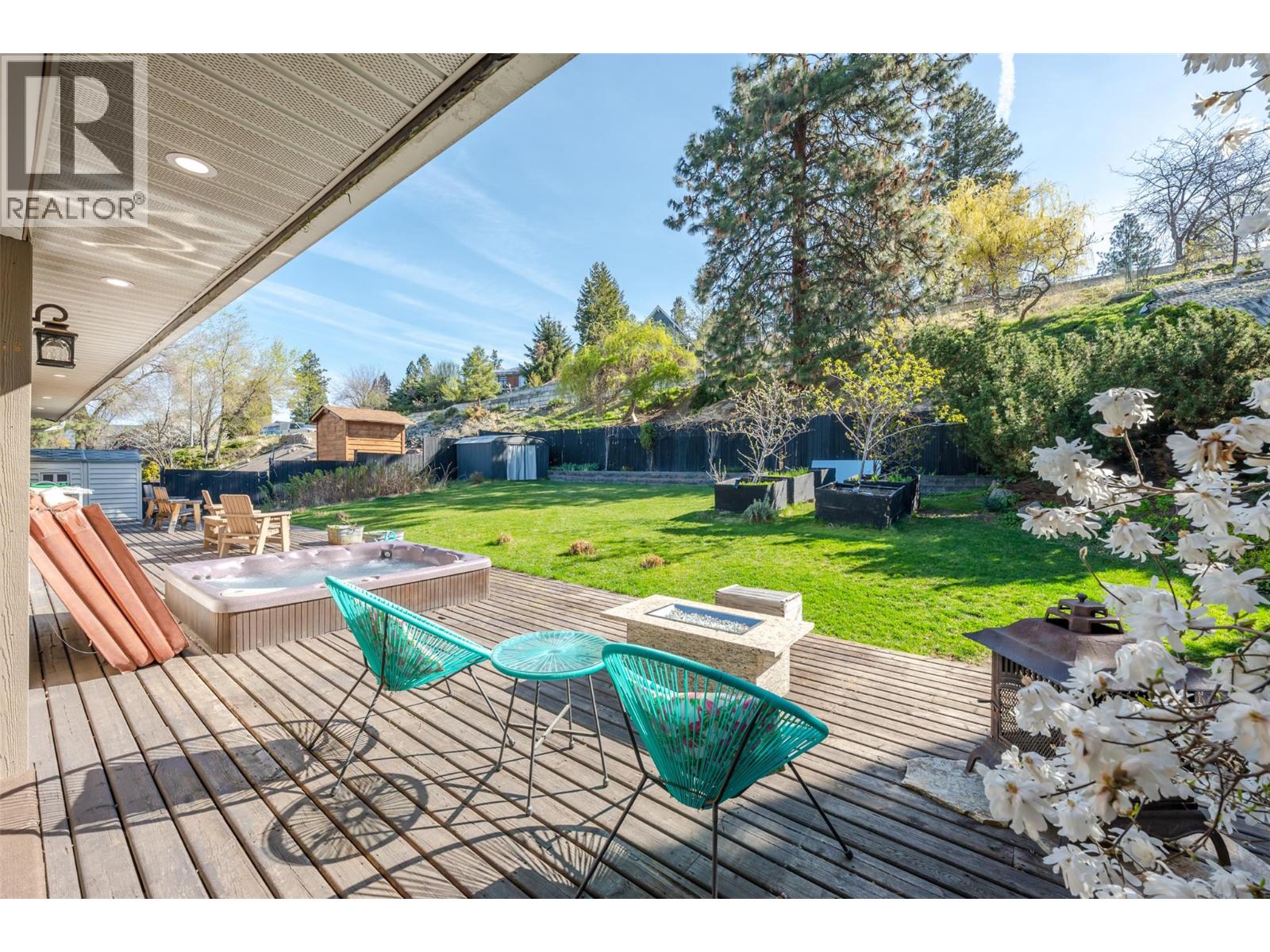 162 DARTMOUTH Place, Penticton