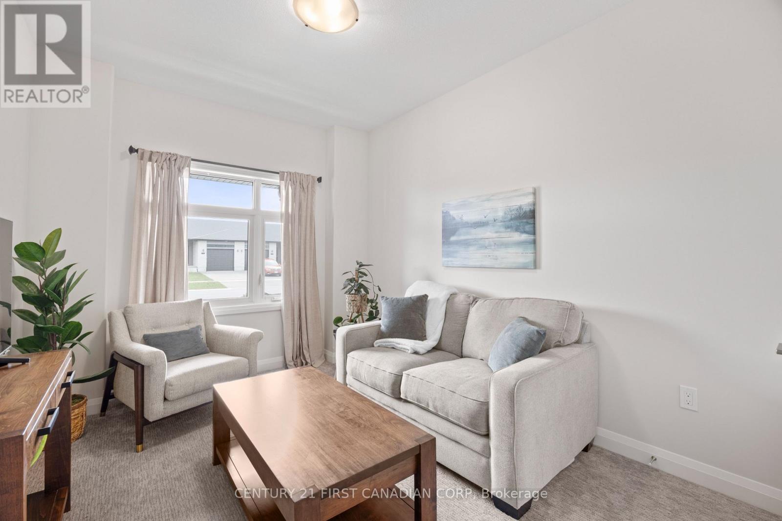 100 ROWE AVENUE Property Photo