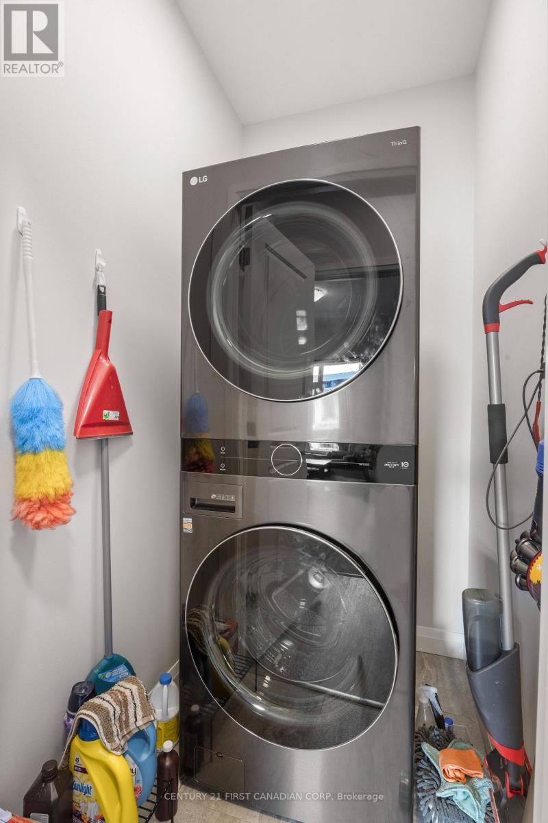 100 ROWE AVENUE Property Photo