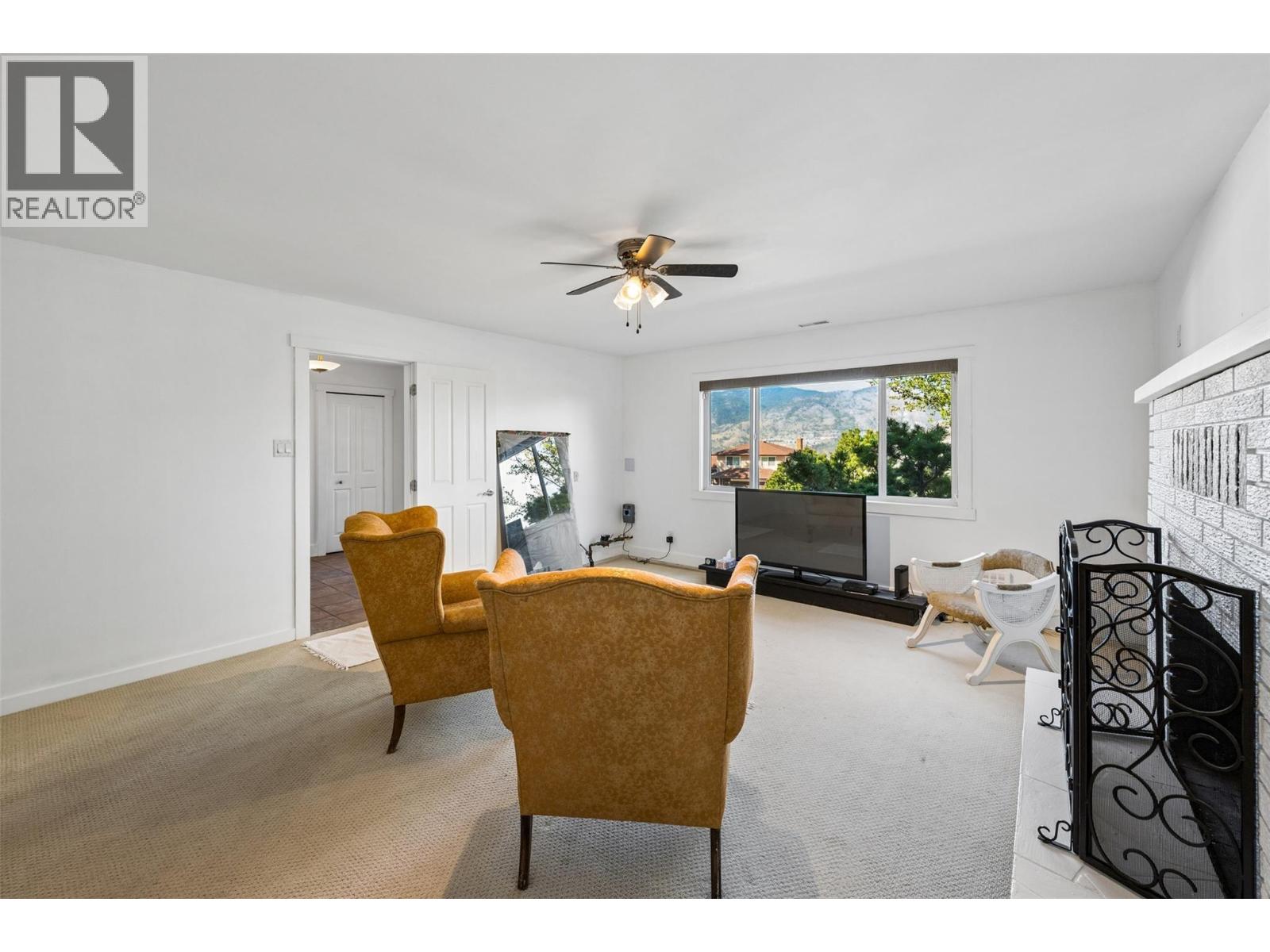 162 DARTMOUTH Place, Penticton