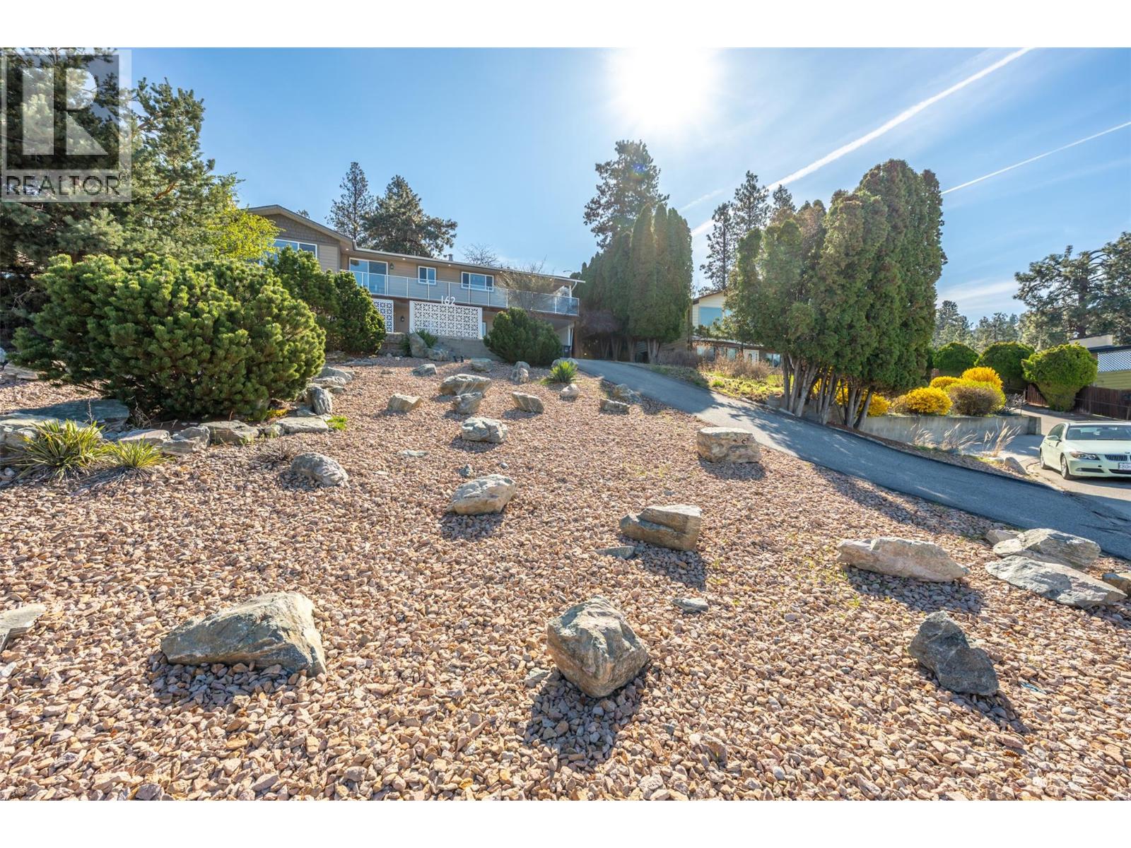 162 DARTMOUTH Place, Penticton