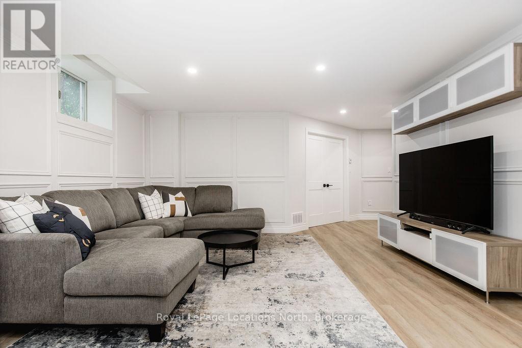 18 MILLS CIRCLE - 37