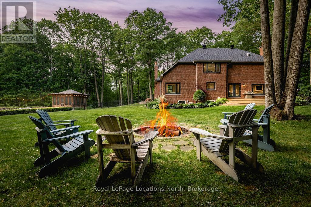 18 MILLS CIRCLE - 41