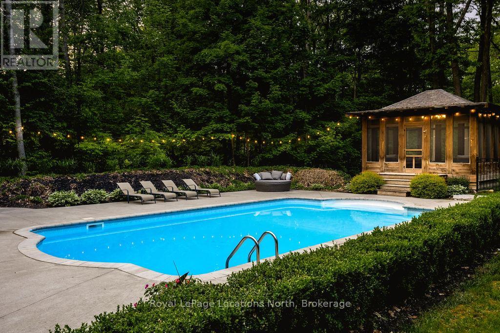 18 MILLS CIRCLE - 42