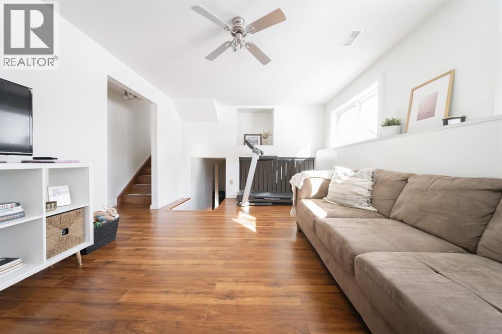 453 Signal Road, Fort McMurray