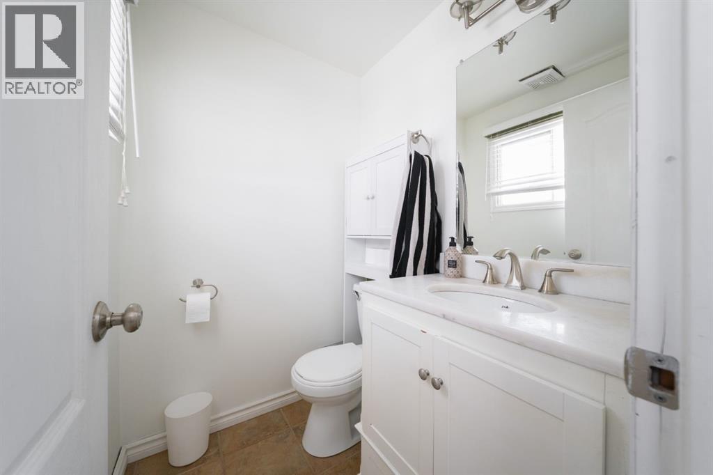 453 Signal Road, Fort McMurray