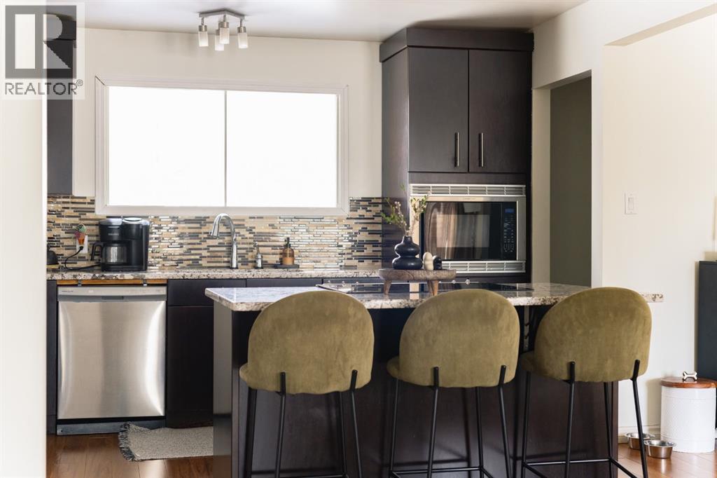 453 Signal Road, Fort McMurray