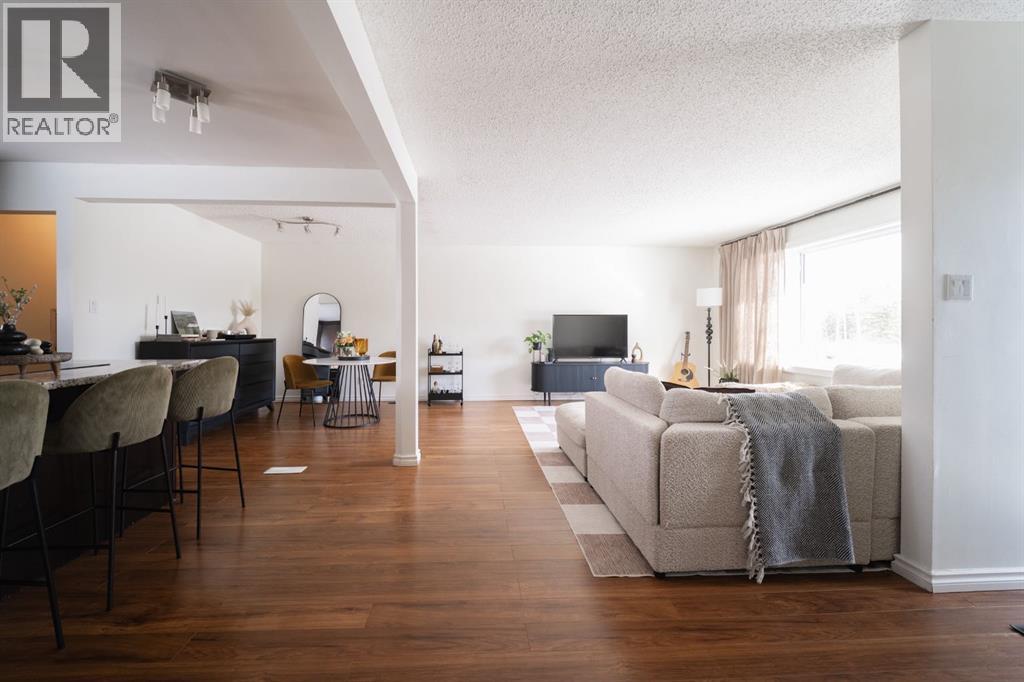 453 Signal Road, Fort McMurray