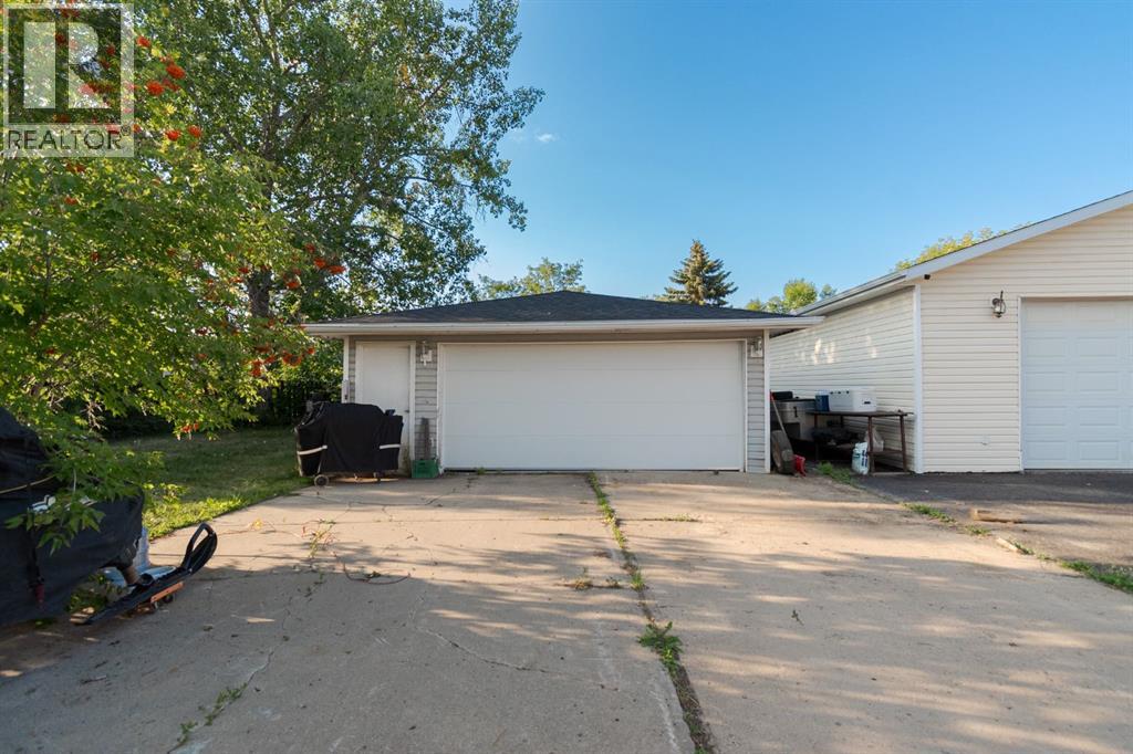 453 Signal Road, Fort McMurray