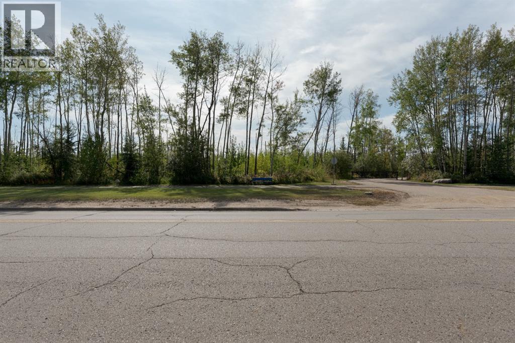 453 Signal Road, Fort McMurray