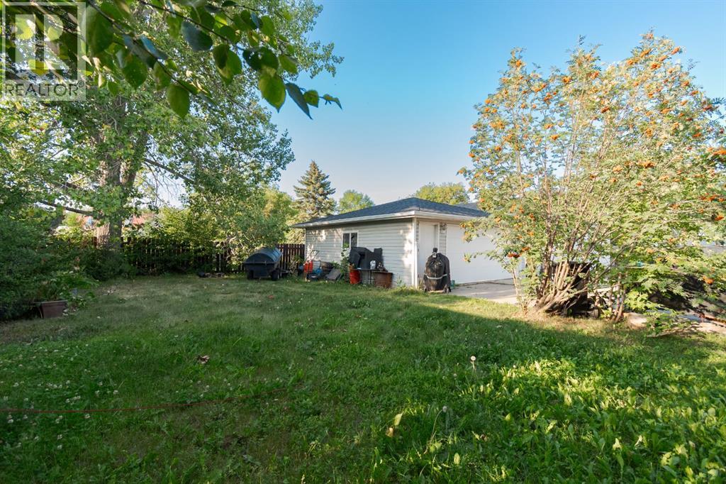 453 Signal Road, Fort McMurray