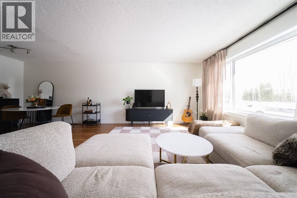 453 Signal Road, Fort McMurray