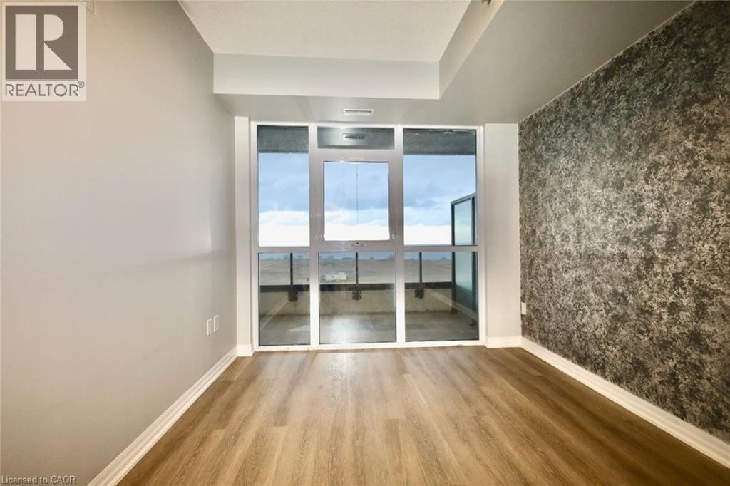 560 NORTH SERVICE Road Unit# 810, Grimsby, Ontario, L3M0G1 — Photo 18