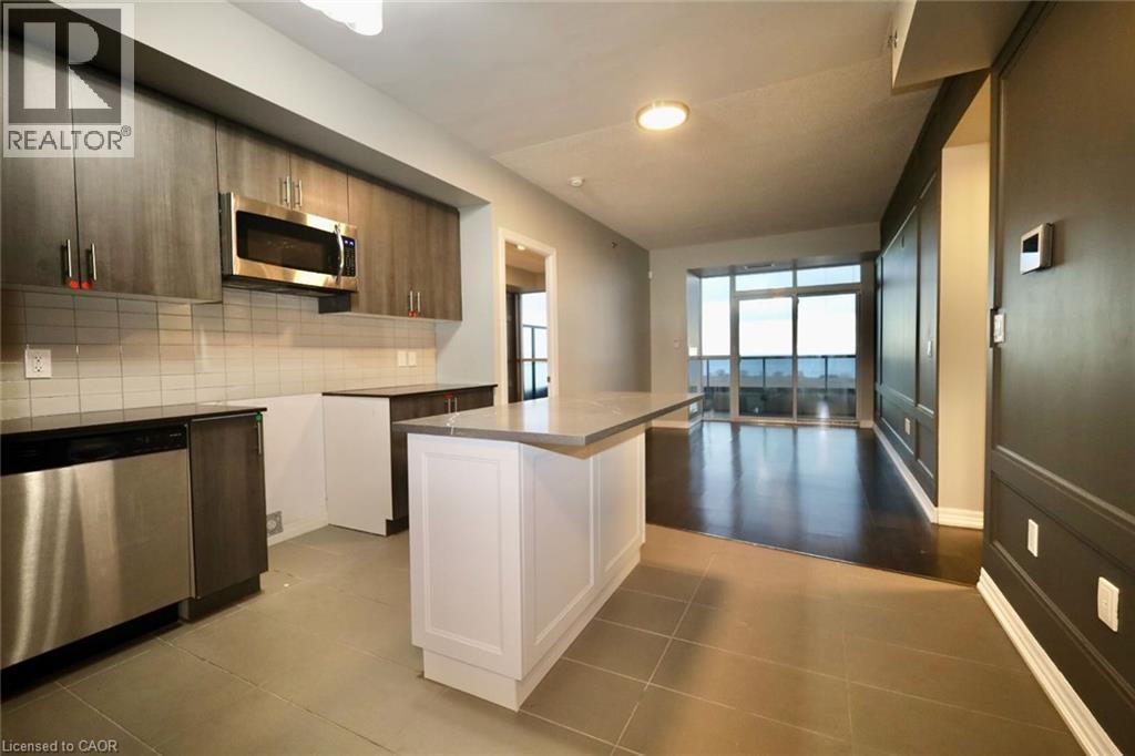 560 NORTH SERVICE Road Unit# 810, Grimsby, Ontario, L3M0G1 — Photo 4