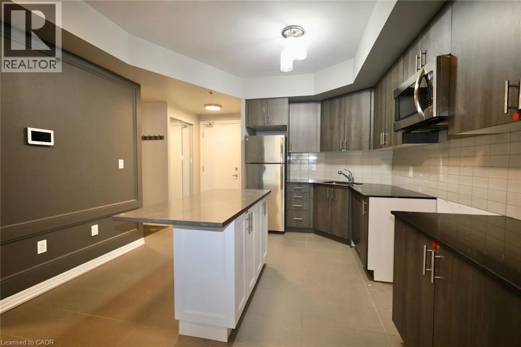 560 NORTH SERVICE Road Unit# 810, Grimsby, Ontario, L3M0G1 — Photo 7