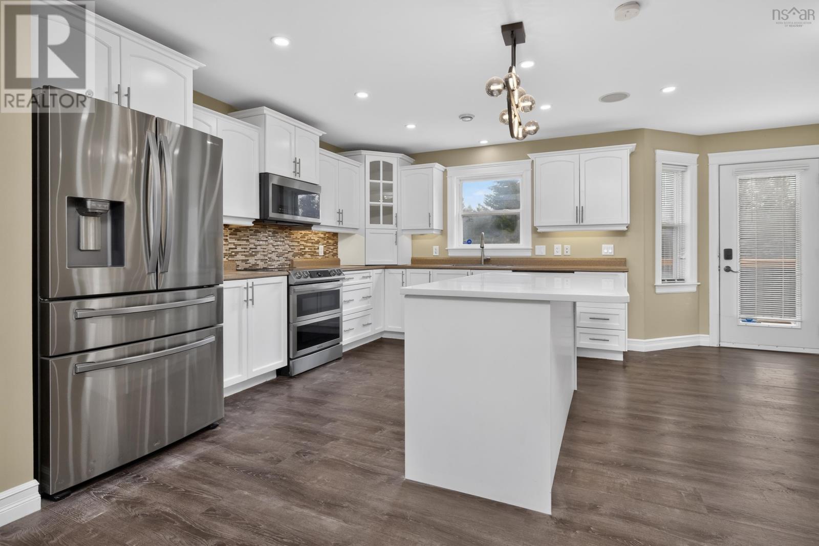 Property 5 of 51 of 495 Gatehouse Run