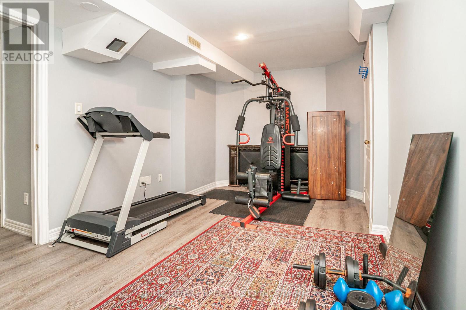 52 DEERGLEN DRIVE - 34