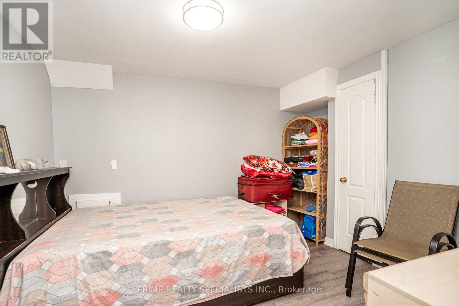52 DEERGLEN DRIVE - 40
