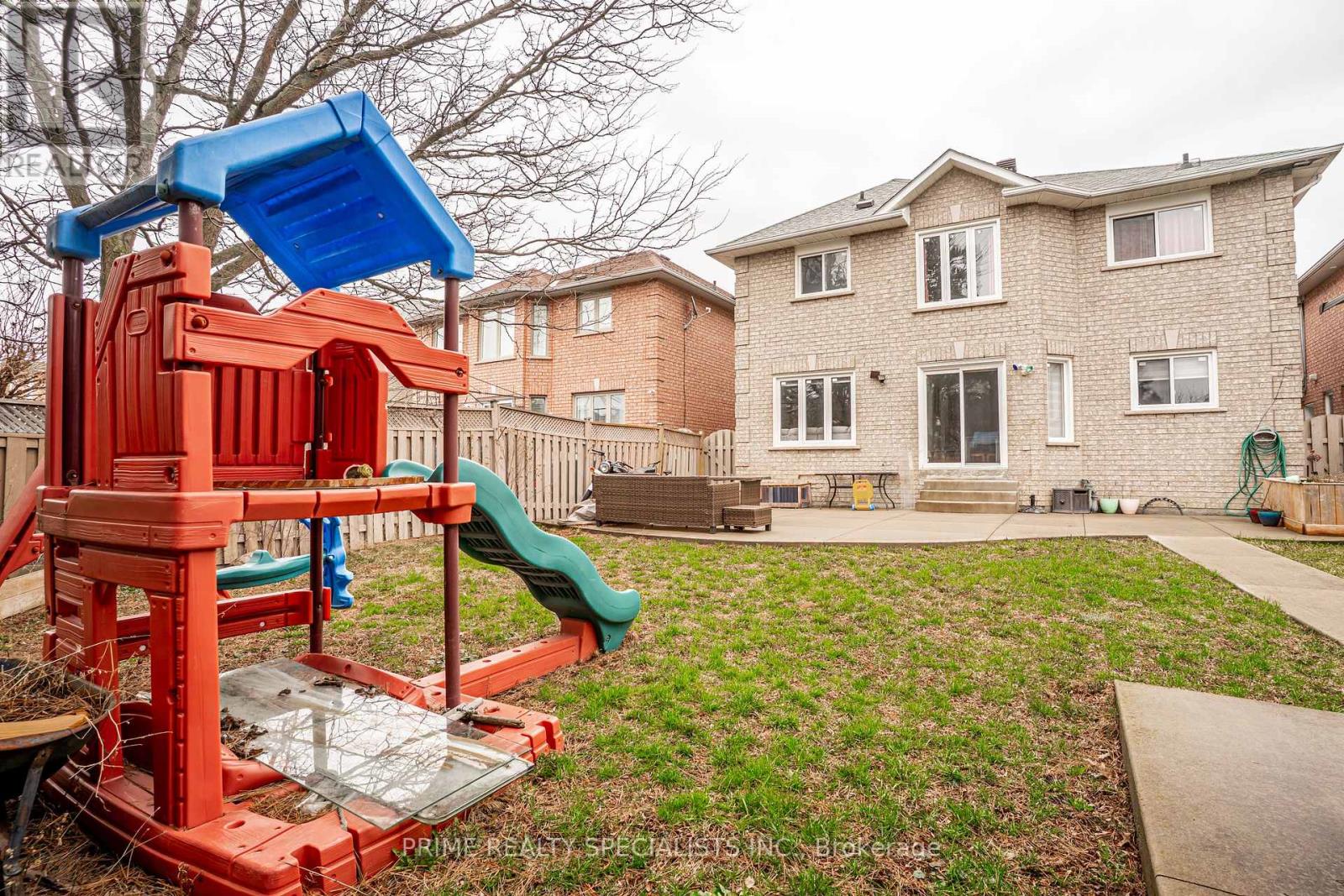 52 DEERGLEN DRIVE - 45