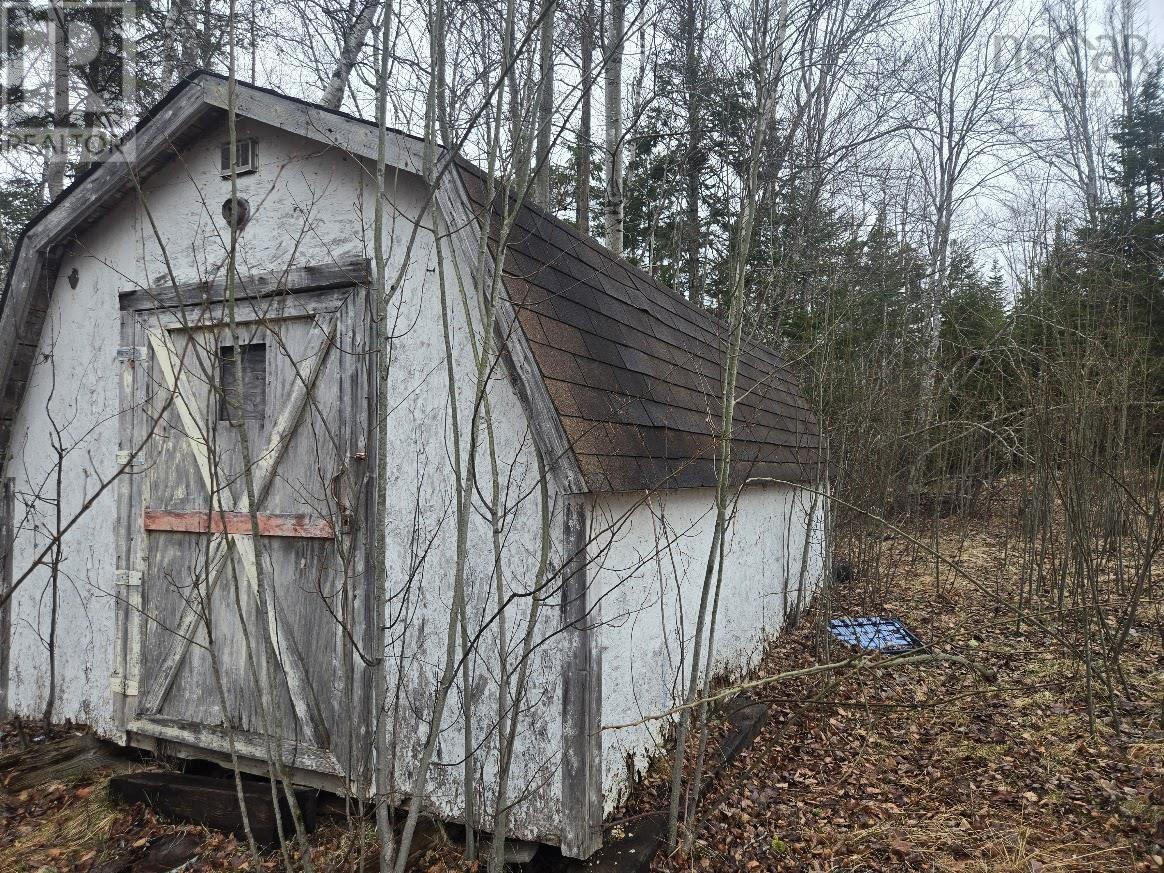 Property 3 of 3 of 2787 Hwy 6