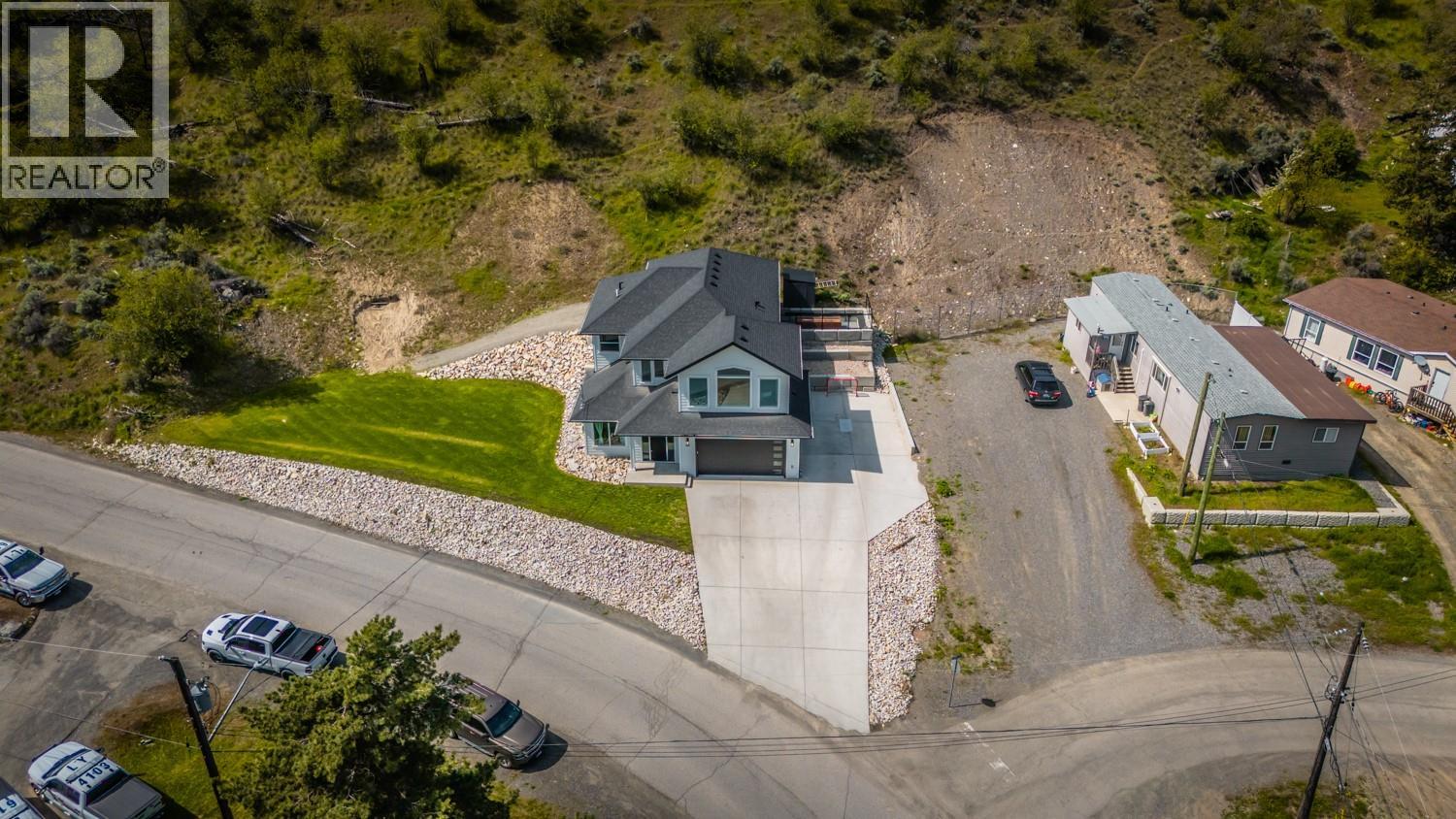 293 PARK Drive - 11
