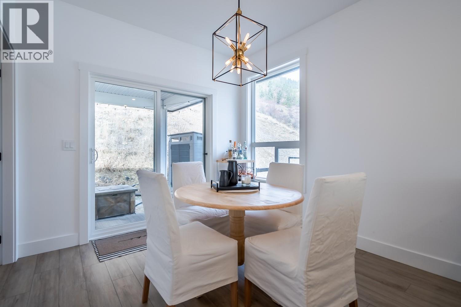 293 PARK Drive - 40
