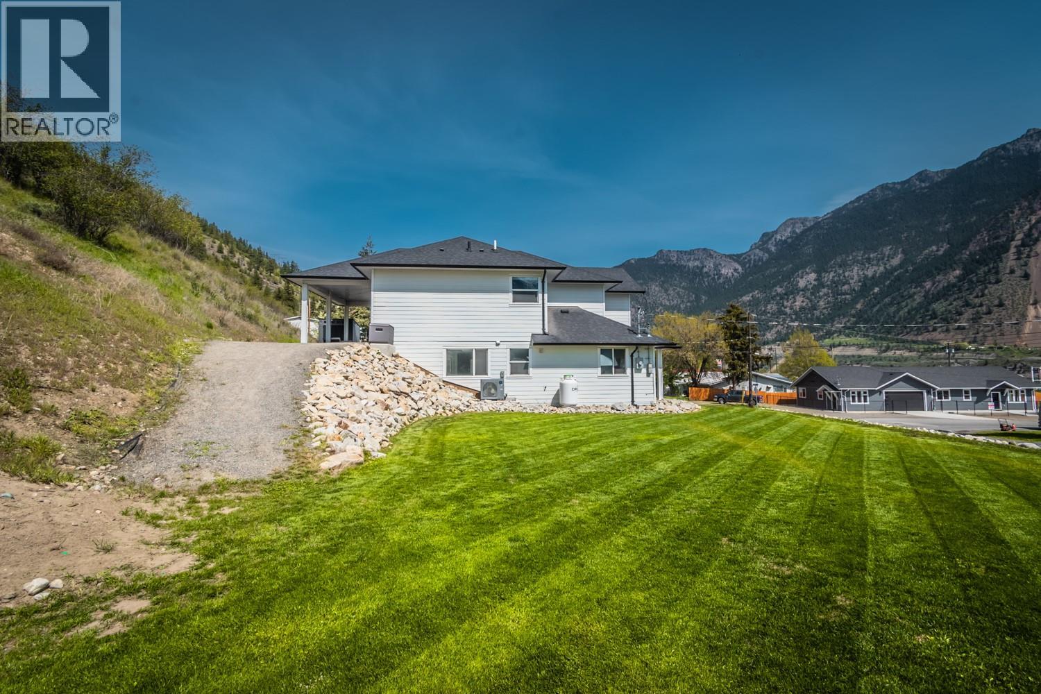 293 PARK Drive - 56