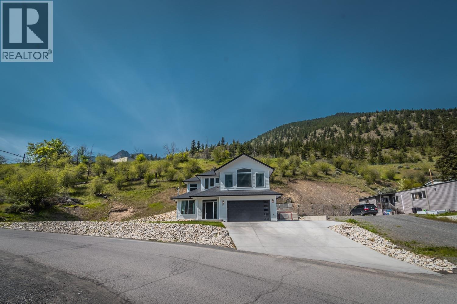 293 PARK Drive - 60