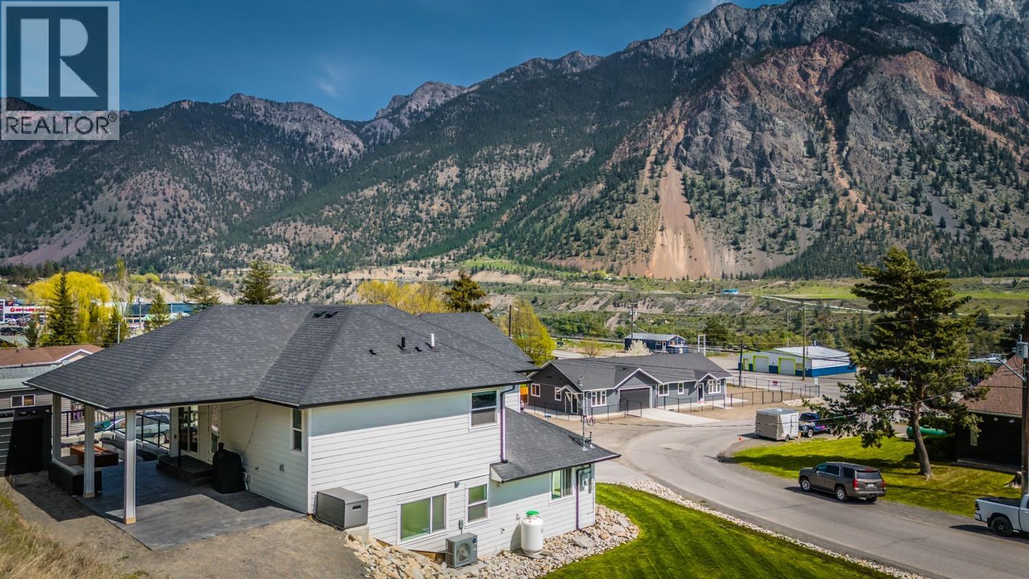 293 PARK Drive - 7