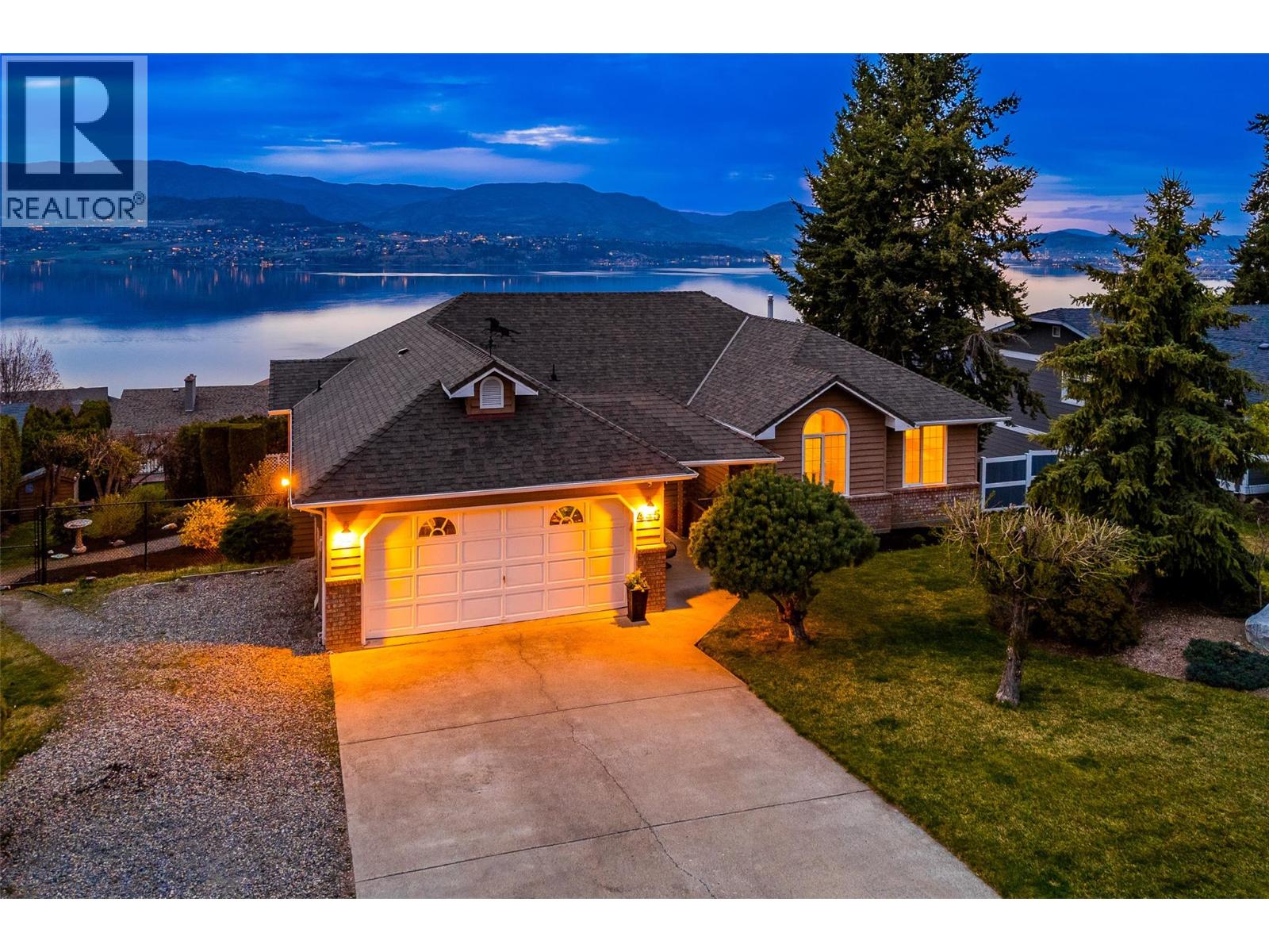 445 Curlew Drive, Kelowna