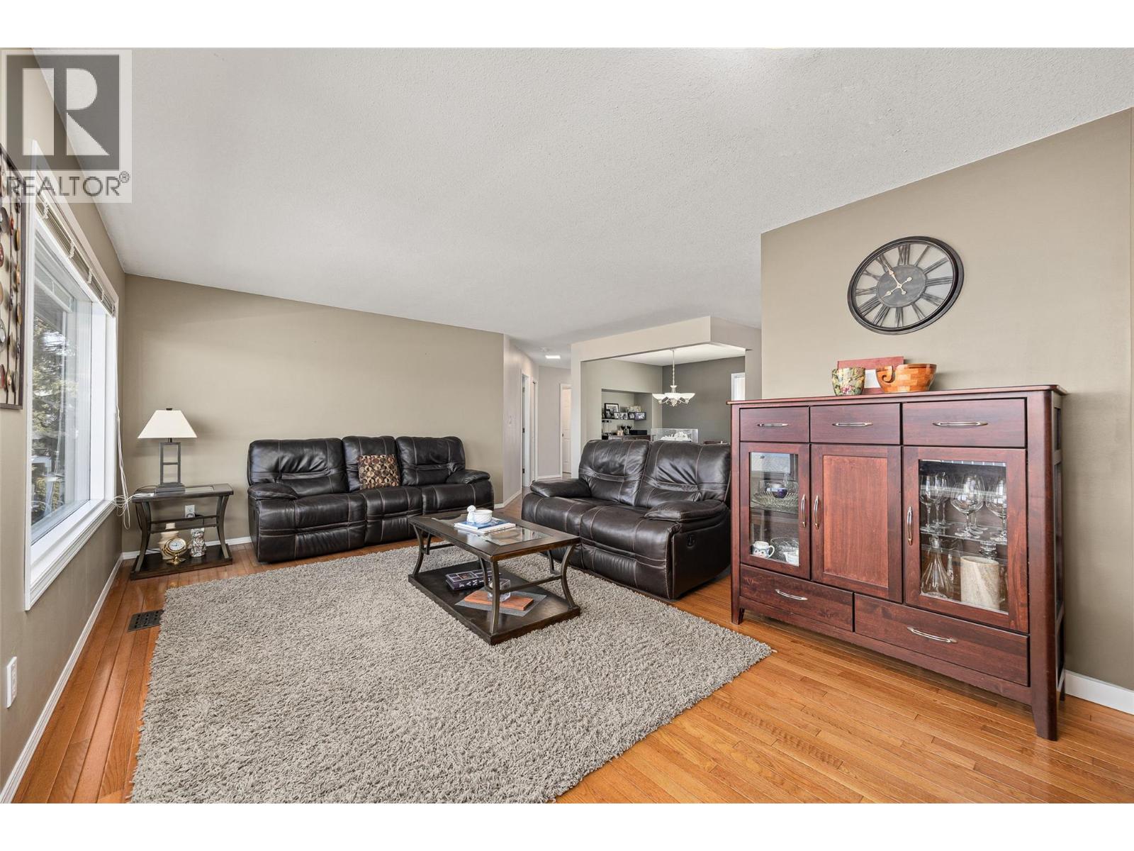 445 Curlew Drive, Kelowna