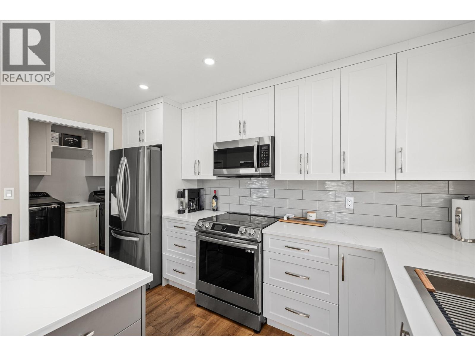 445 Curlew Drive, Kelowna