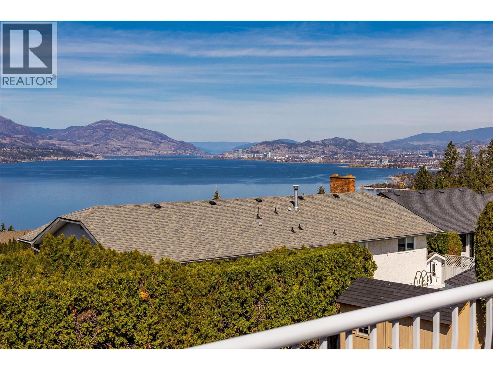 445 Curlew Drive, Kelowna
