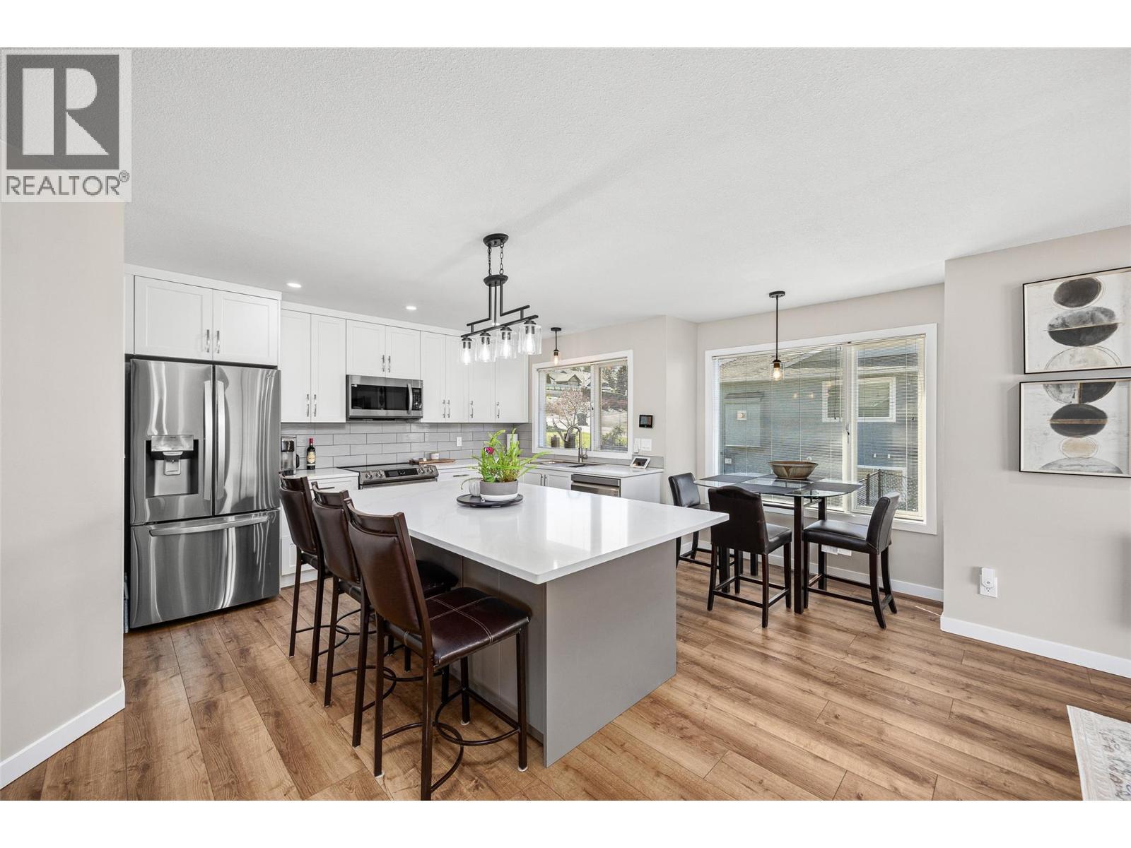 445 Curlew Drive, Kelowna