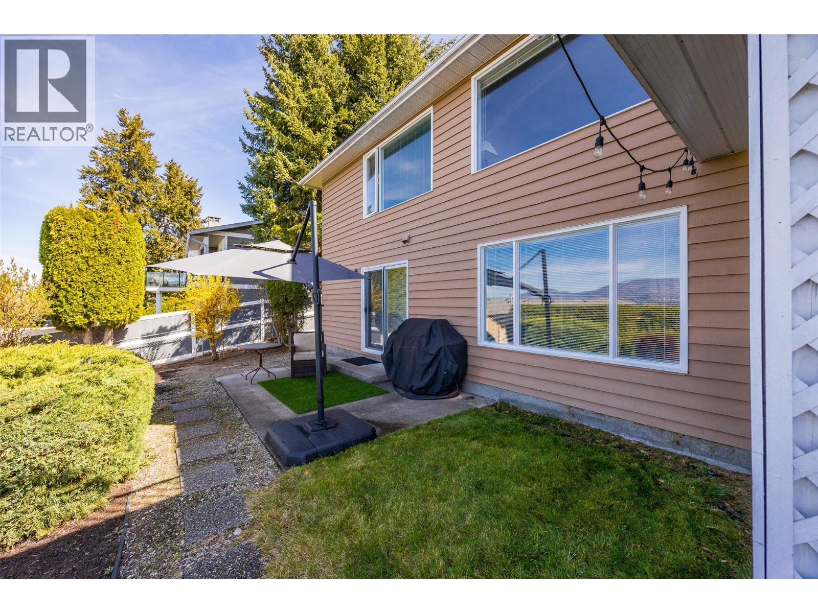 445 Curlew Drive, Kelowna