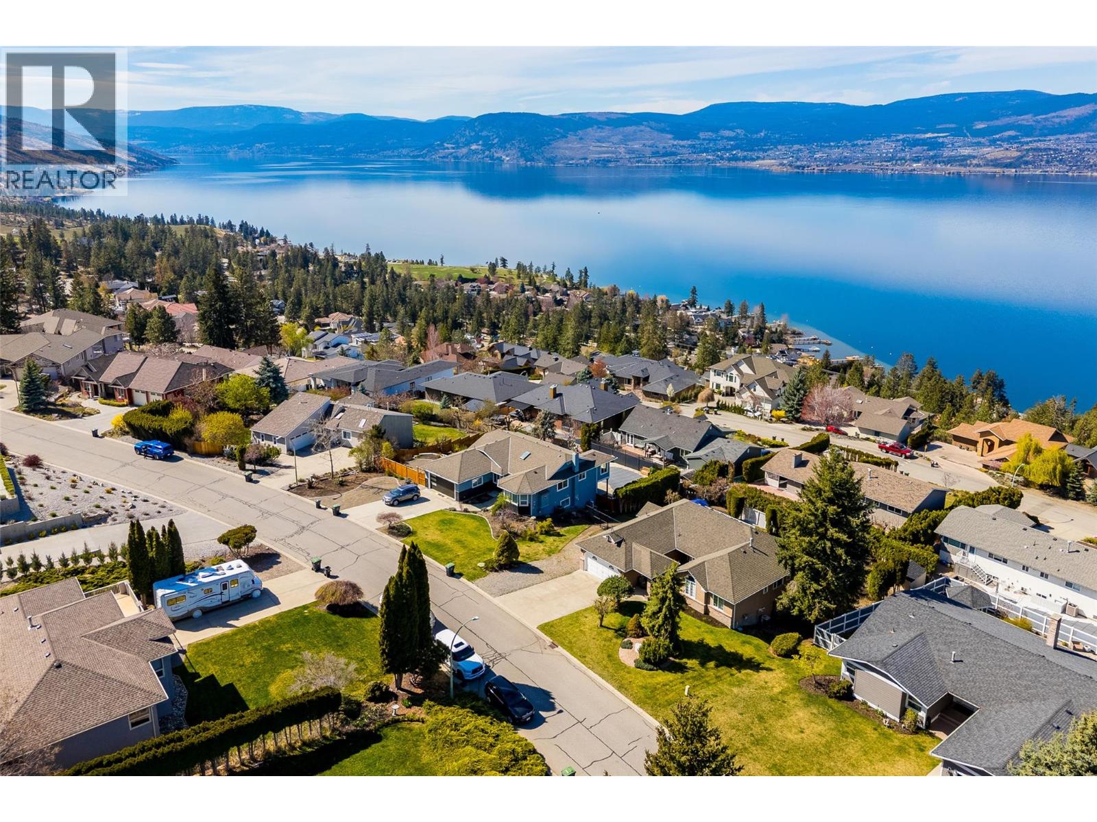 445 Curlew Drive, Kelowna