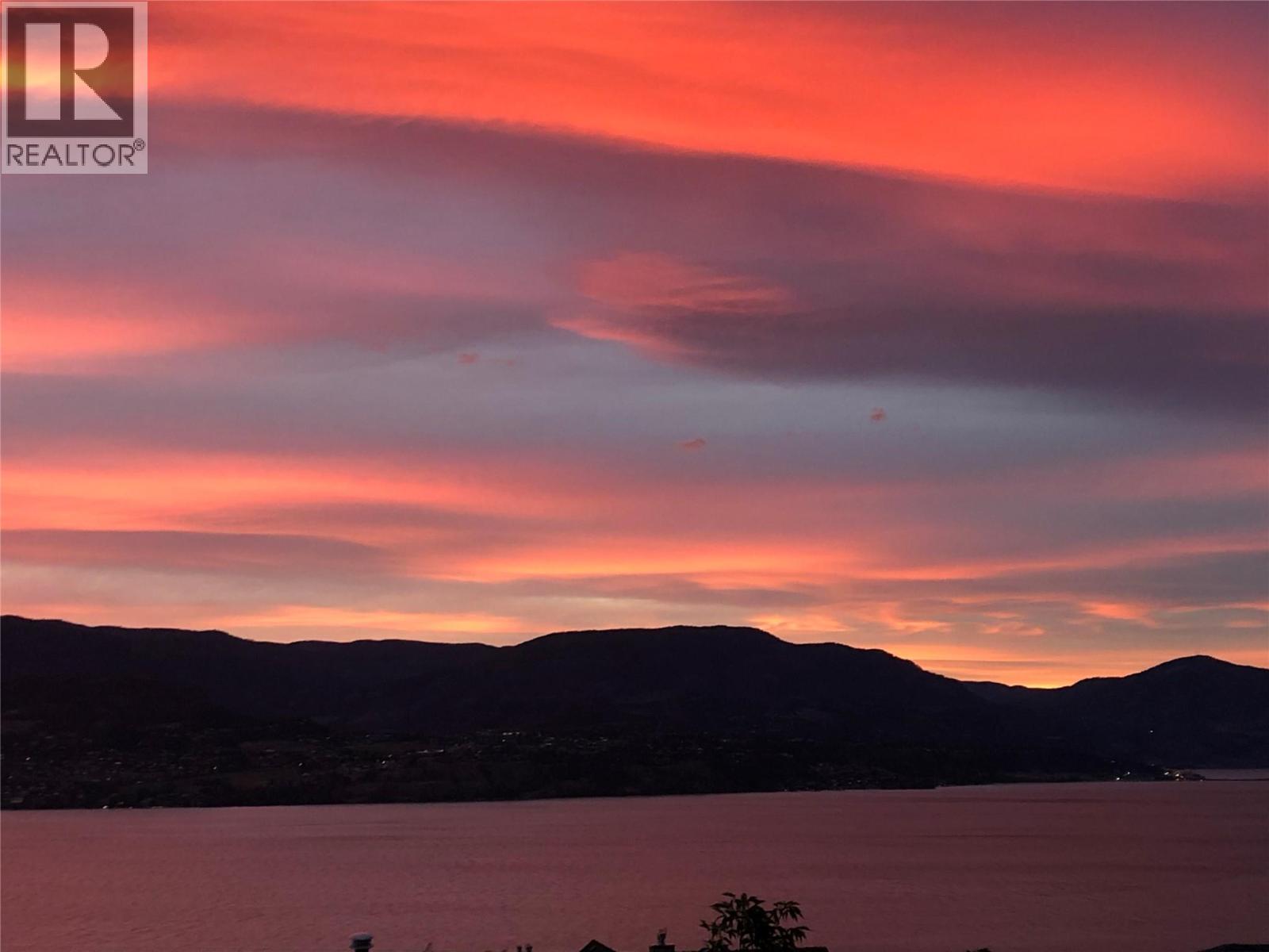 445 Curlew Drive, Kelowna